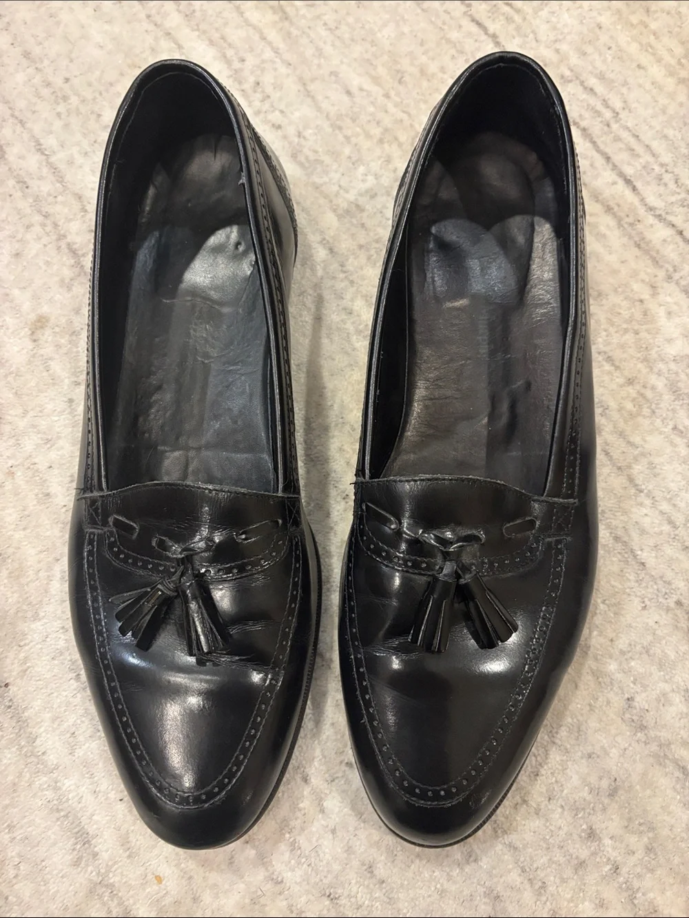 Men's Black Leather Tassel Slip-On Loafers